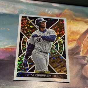 Topps Black Gold Baseball Card with Holographic Design